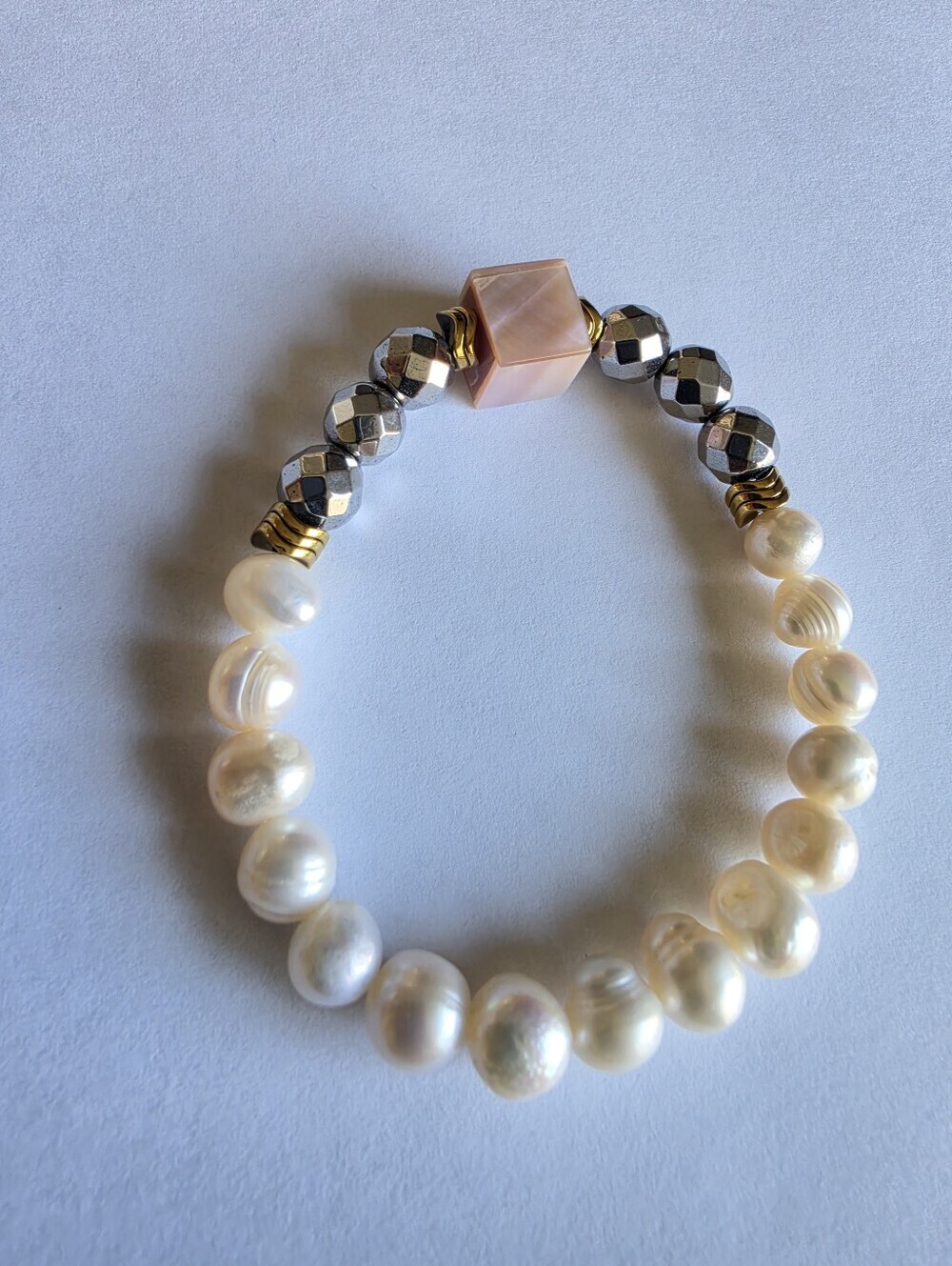 Freshwater Pearl Hematite Mother of Pearl Bracelet 7” Stretch Gold Accent